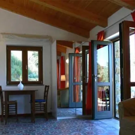 Tiny-house Im Olivenhain - 1km Zum Strand- Cilentissimo 펜션 카스텔라바테